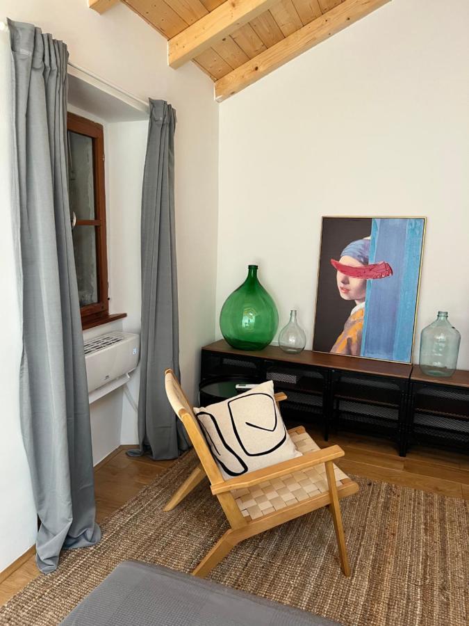 Seayou!***Charming 1-Bedroom Rental Unit In The Old City Center Of Cres Exterior foto